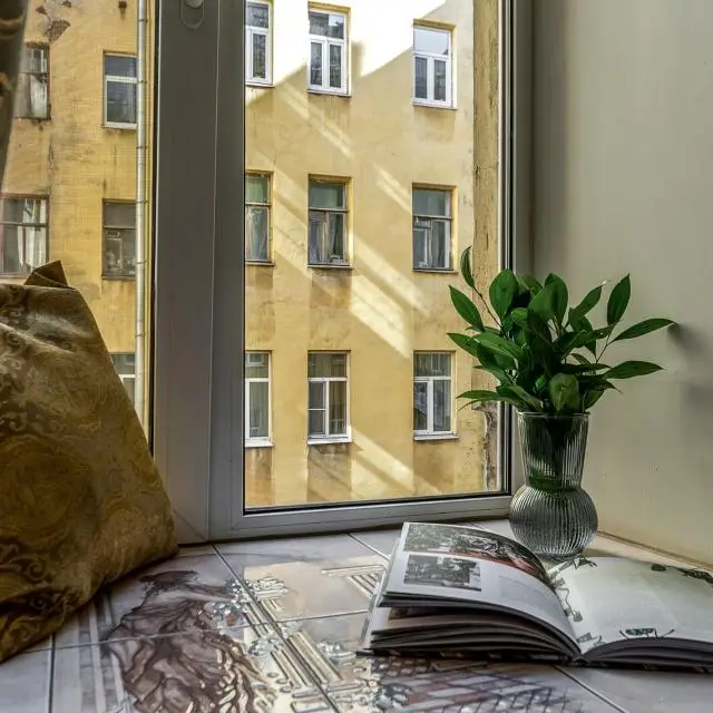 Real photos of RentDaySpb on Vosstaniya Street