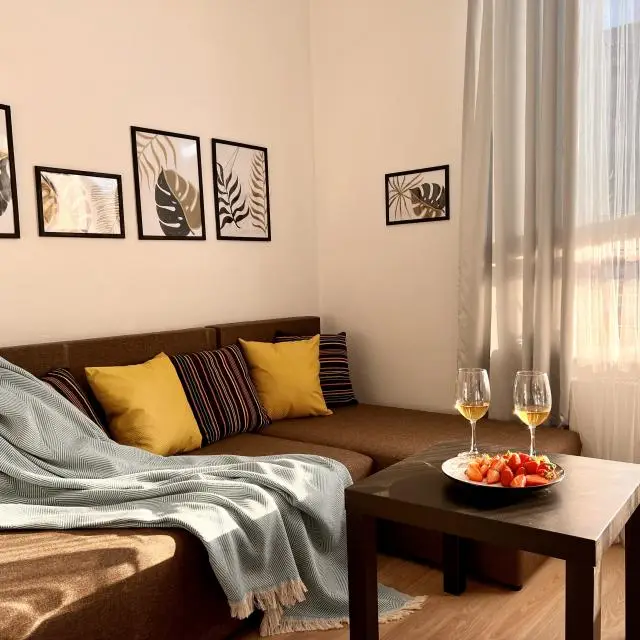Реальные фото Апартаменты на улице Саларьевская 10 корпус 2