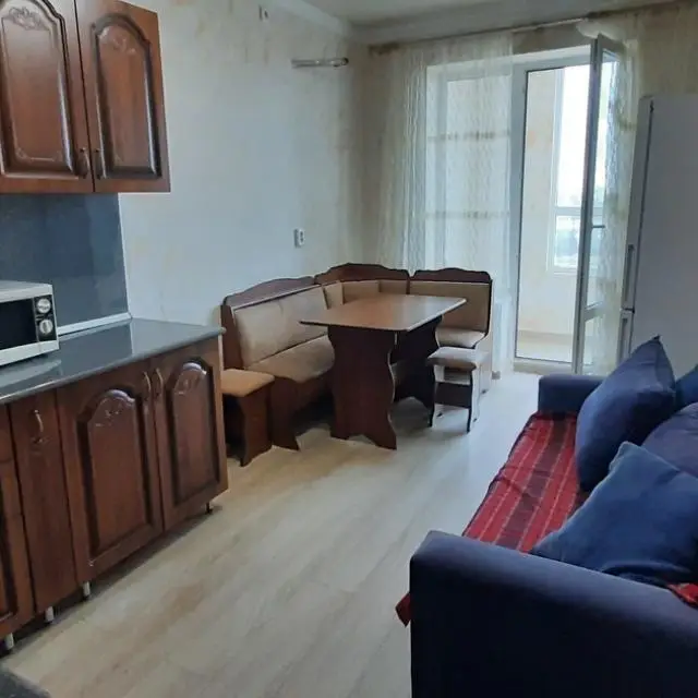 Real photos of ApartKRD on 137 Starokubanskaya Street, building 2