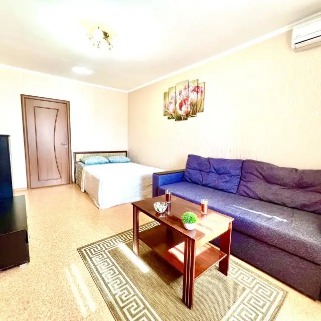 Real photos of Samara apartments on Revolutsionnaya Street 5