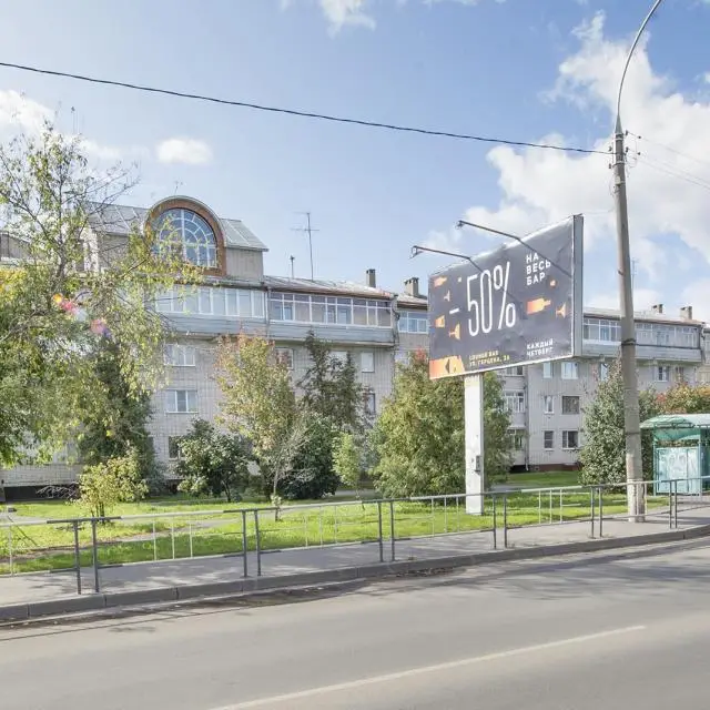 Real photos of NaSutki35 on Sovetsky Prospekt 68