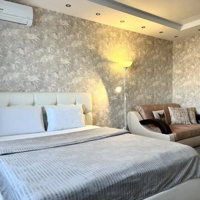 Real photos of Fresh Room on Marshal Ustinov Street 3