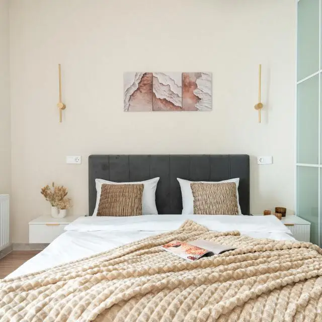 Real photos of Bulbash Apartments (Bulbash Apartments) on Makayenka street 12G