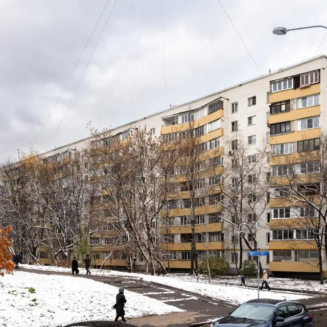 Real photos of UNO on 22 Veshnyakovskaya Street, building 2