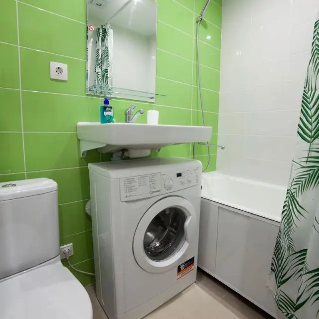 Real photos of Divan i chemodan on Sovetskaya str. 50B