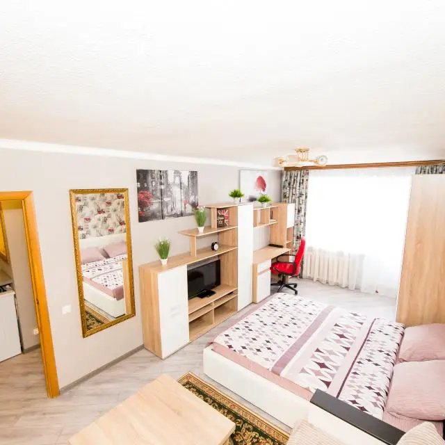 Реальные фото Aday Apartments (Эдэй Апартаменты) на улице Ленина 31