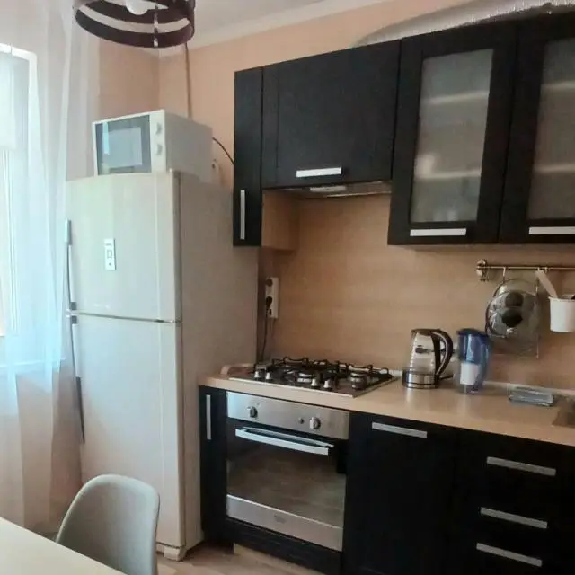 Real photos of Garnet Apartments on Akademika Bardina Street 12