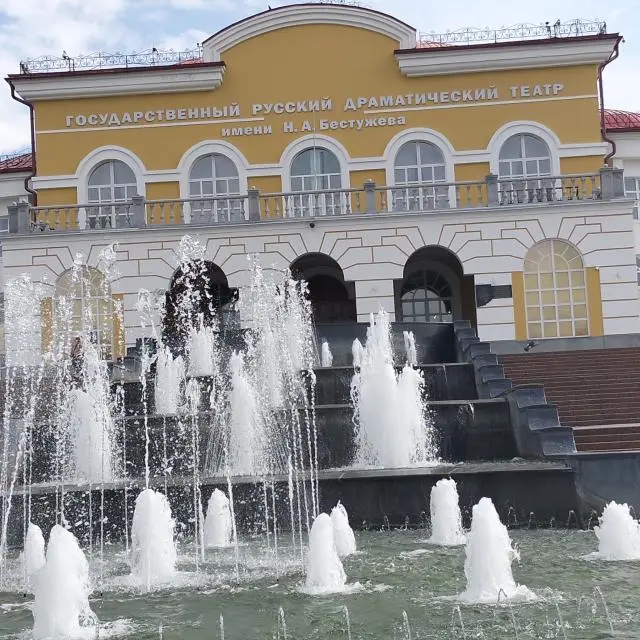 Real photos of 2 rooms .apartment next to the Russian Drama Theater