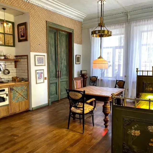 Real photos of House with stained glass: Historic apartments in the heart of the city