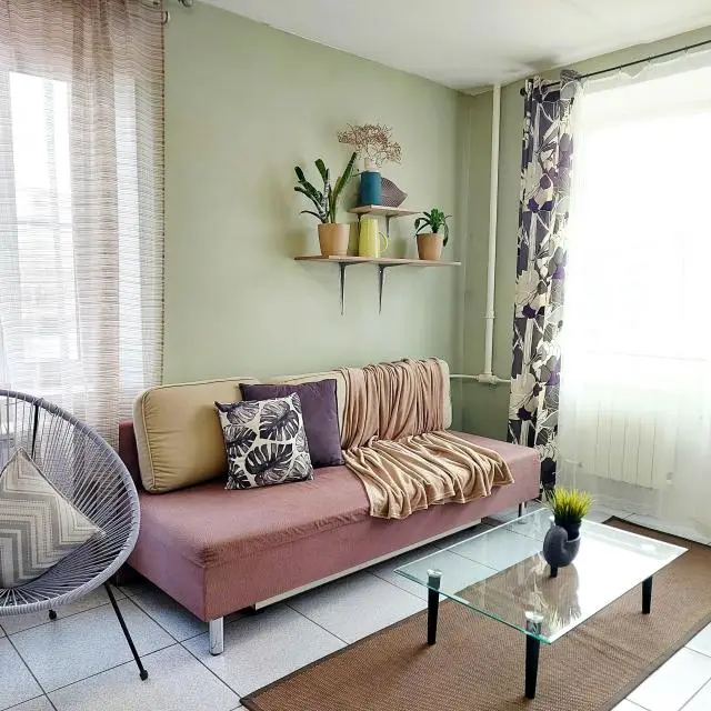 Real photos of Sutochno Vyborg on Zheleznodorozhnaya Street