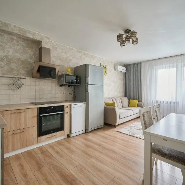 Real photos of Large, cozy apartment in a residential area 