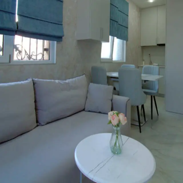 Real photos of Apartments of the Vals residential complex on Nizhneimeretinskaya street  