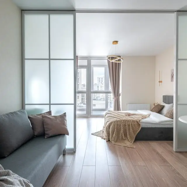Real photos of Bulbash Apartments (Bulbash Apartments) on Makayenka street 12G