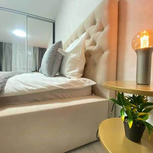Real photos of Housevip Apartments on Rogozhnikova Street 19/3