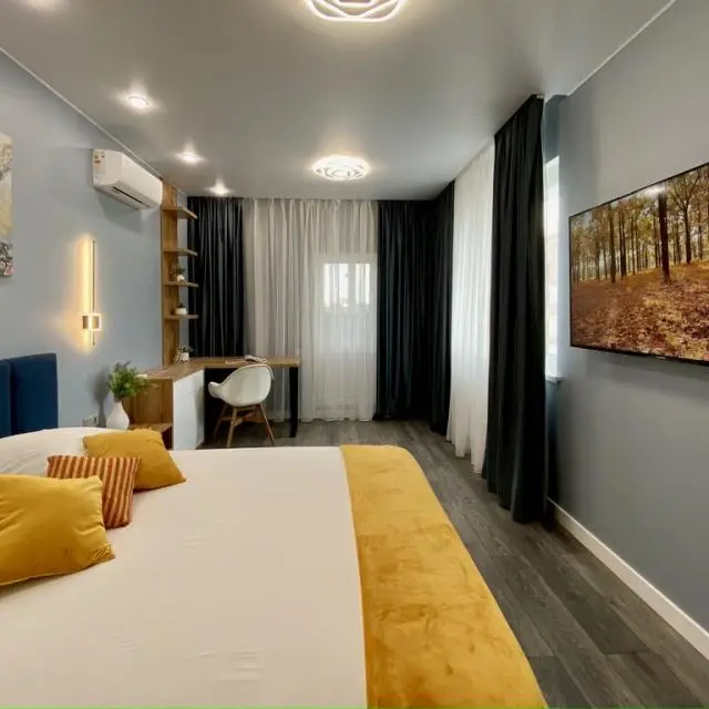 Real photos of Apartment from the company Home Hotel on Salmyshskaya