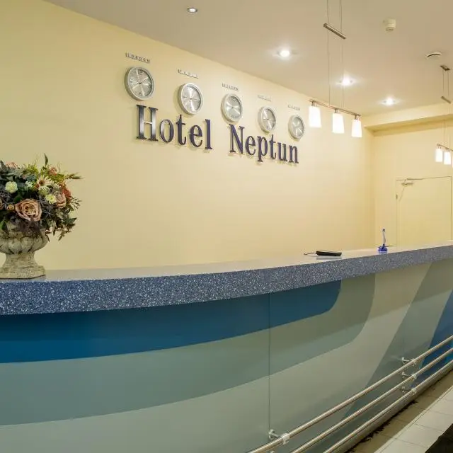 Real photos of Neptun