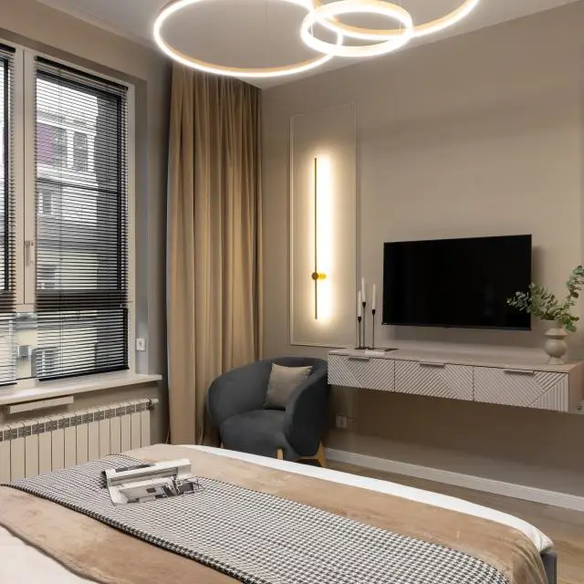 Real photos of OneRent on Lodeynopolskaya Street