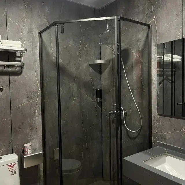 Real photos of Holiday hotel