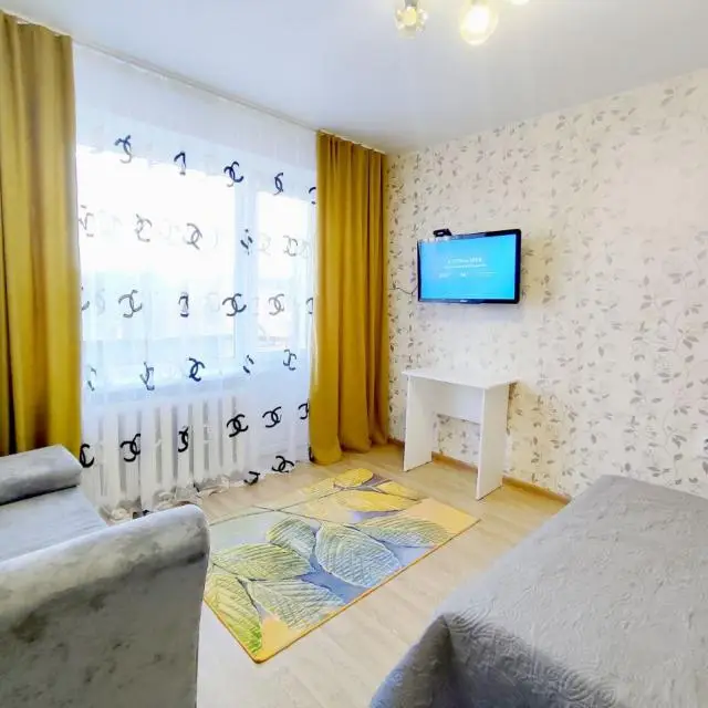 Real photos of Tchaikovsky Apartments on Mira 32