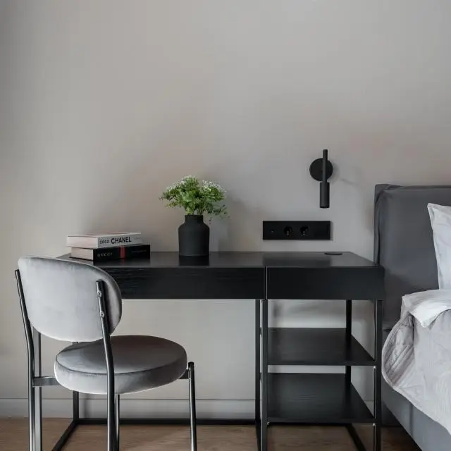 Real photos of Scandi with mountain view