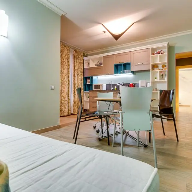 Реальные фото RentalSPb на улице Марата, 32 