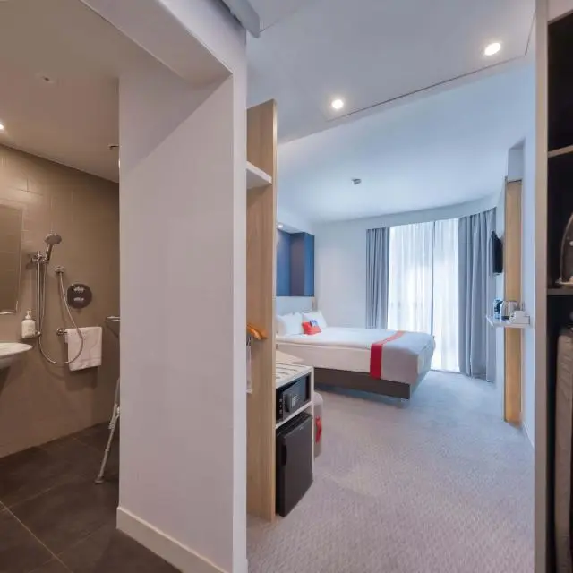 Real photos of Holiday Inn Express Yerevan