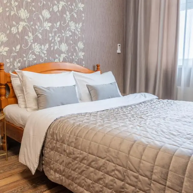 Реальные фото HomeHotel (ХоумОтель) на улице Белозерская 1