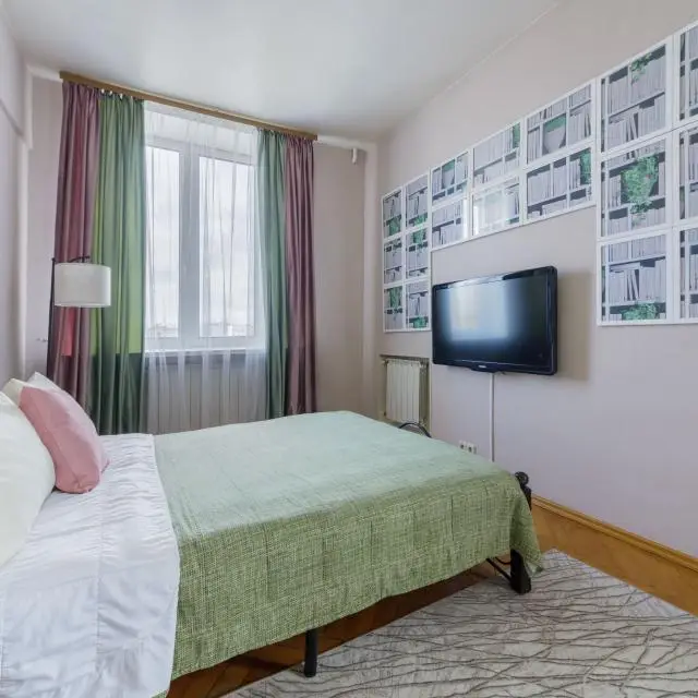 Реальные фото ApartLux (АпартЛюкс) на Каретном Ряду