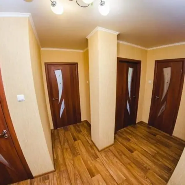 Real photos of Apartments on Victory Boulevard, 50