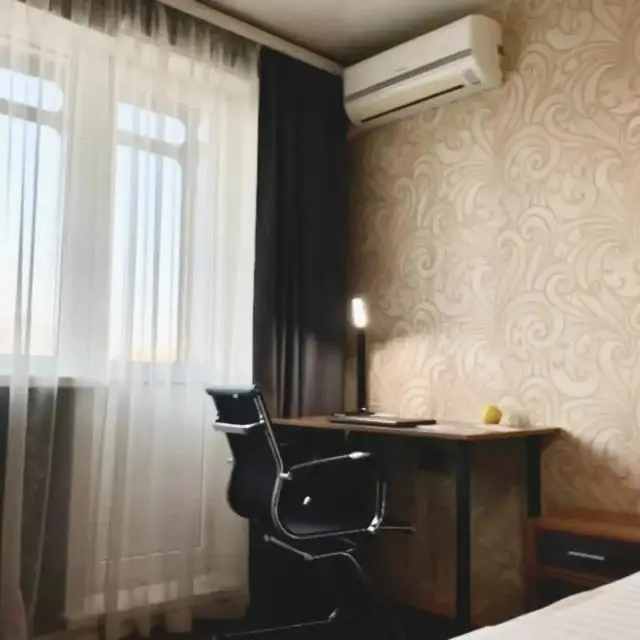 Real photos of 7 Oktyabrsky Ave. / studio 31sq.m. / up to 2 people