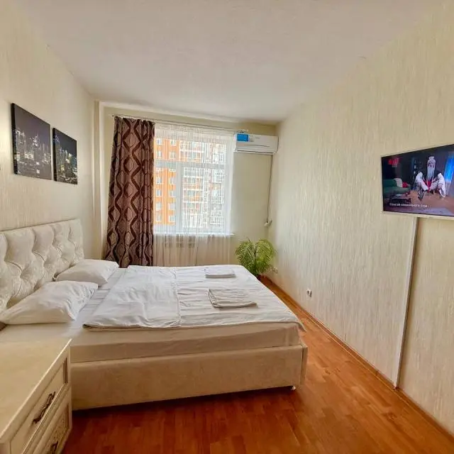 Real photos of Apartments on Timiryazeva 35 in the city center for up to 8 people
