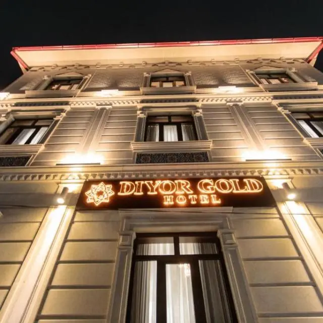 Real photos of Diyor Gold