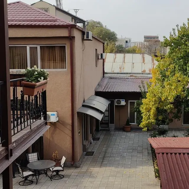 Реальные фото Areg Hotel (Арег)