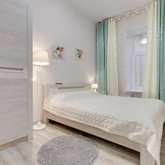 Real photos of Apartments on the embankment of the Griboyedov Canal 68