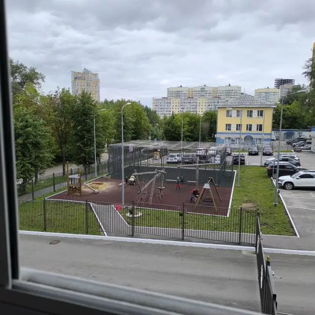 Real photos of Apartments on Neftyanikov street 7