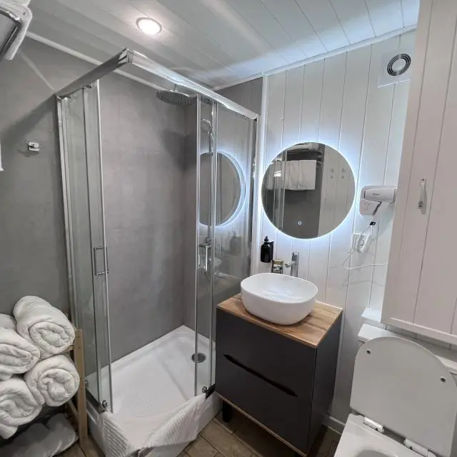 Real photos of Asti Camp