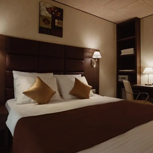 Реальные фото Helix Hotel (Хеликс)