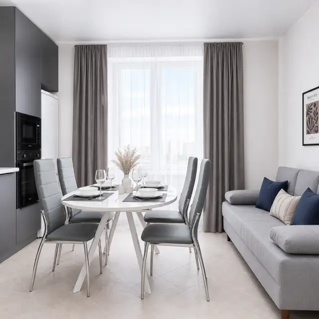 Реальные фото Vegas apartments (Вегас апартментс) на улице Александра Хохлова 7