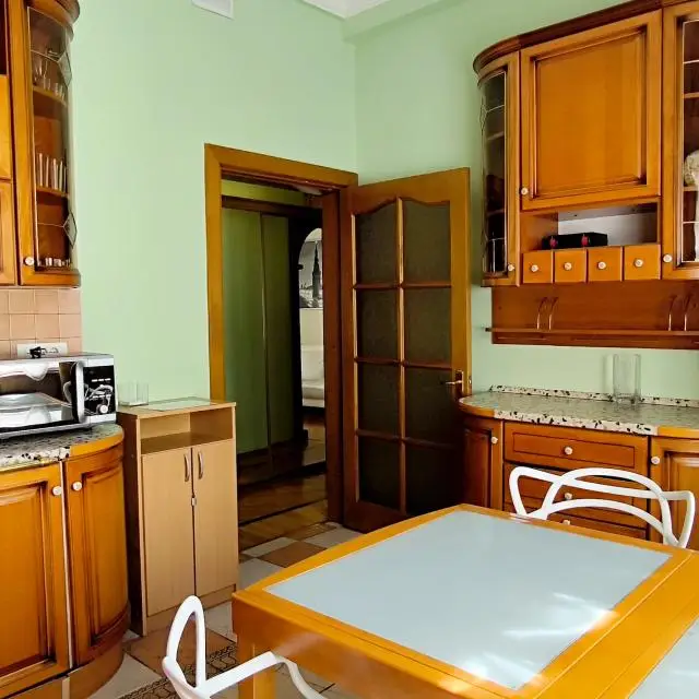 Реальные фото Tverskaya Street (Тверская Стрит) на улице Тверская 6 строение 1