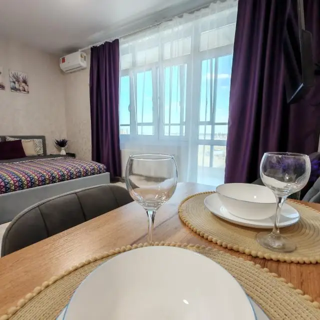 Реальные фото Romlex Apartments на Одесская 7к1