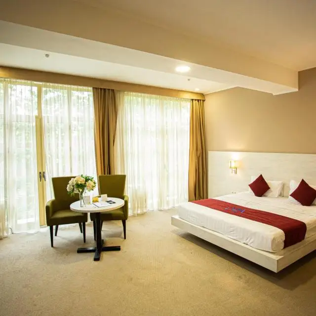 Real photos of B Hotel Bishkek