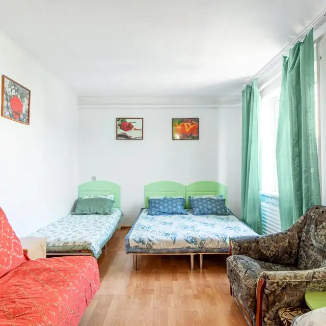 Real photos of House on the Middle, 5