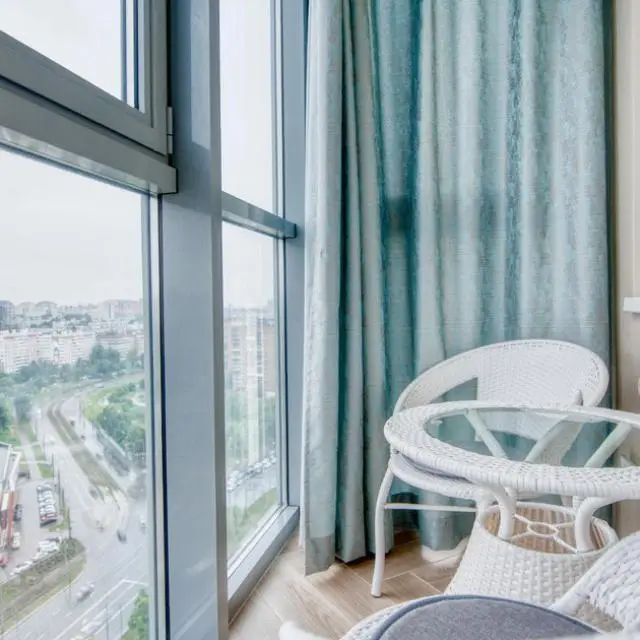 Real photos of Elhome (Elhome) on Novo-Sadovaya street 106G