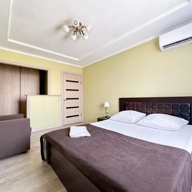 Real photos of EasyRent on 110 Alexander Kudashev Street