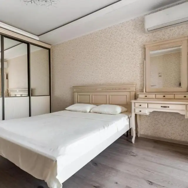 Real photos of The network of hospitable apartments "Alira". Apartment on Filimonovskaya street