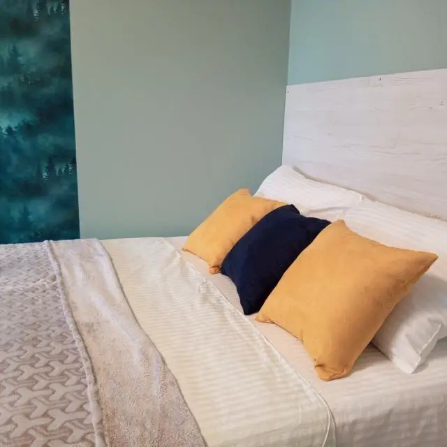 Real photos of Apartments on Serafima Deryabina street 53a