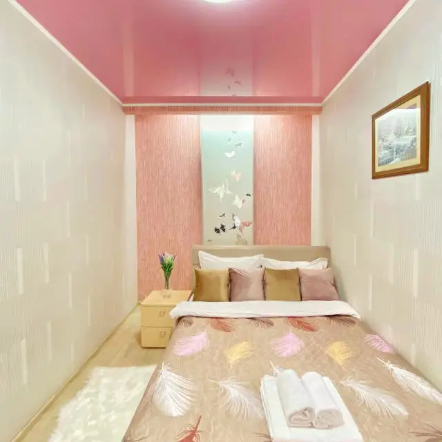 Real photos of Apart Comfort on Sverdlov street 90