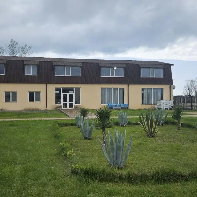 Real photos of Clean Water Cottage complex