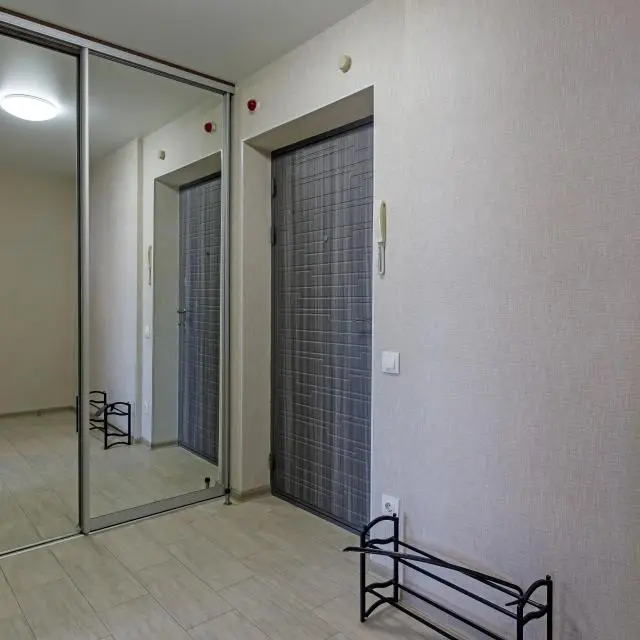 Real photos of MyHome YourHome on Revolutionary 101B