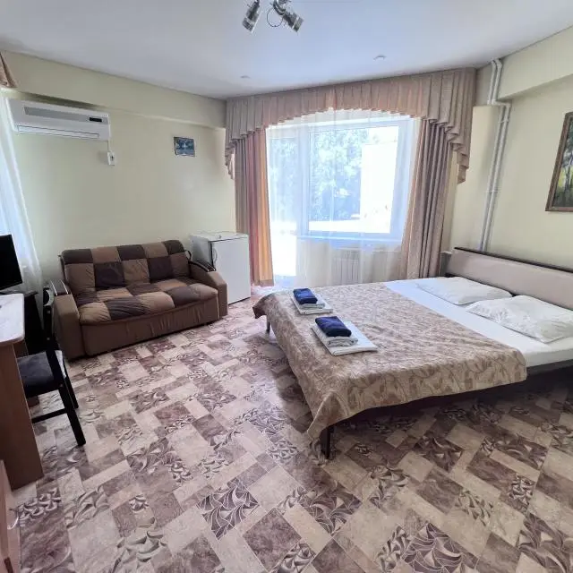 Real photos of Izumrud Boarding House